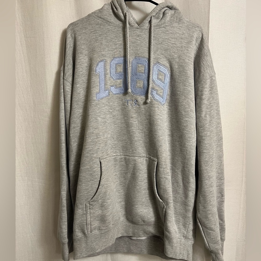 Taylor Swift 1989 Sweatshirt